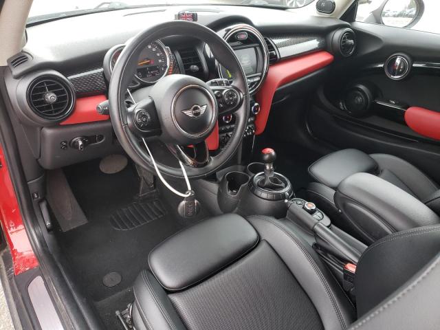 WMWXP7C5XH3B93844 - 2017 MINI COOPER S RED photo 8