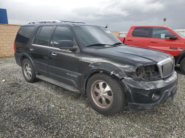5LMFU27R23LJ48791 - 2003 LINCOLN NAVIGATOR შავი ფოტო 4
