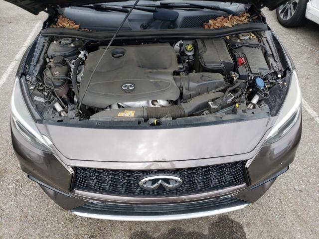 SJKCH5CP3HA031290 - 2017 INFINITI QX30 BASE BROWN photo 11