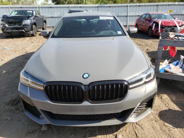 WBA13BK05MCG59376 - 2021 BMW M550XI GRAY photo 5