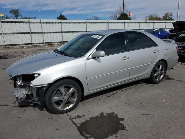 4T1BA32KX5U065875 - 2005 TOYOTA CAMRY SE SILVER photo 1