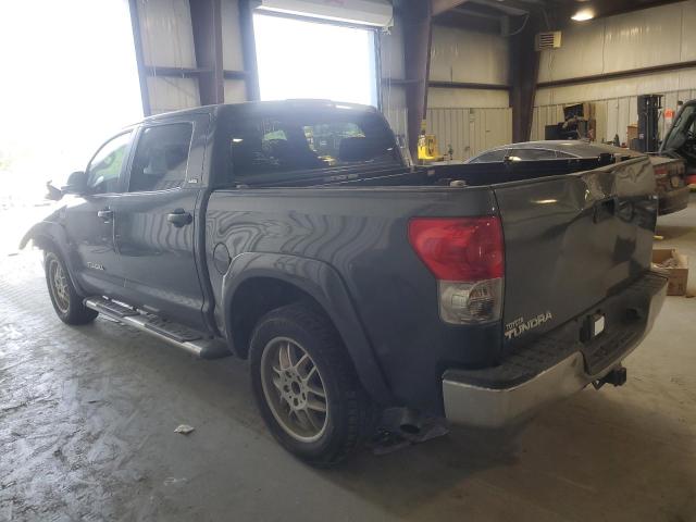 5TBEV54168S479498 - 2008 TOYOTA TUNDRA CREWMAX GRAY photo 2