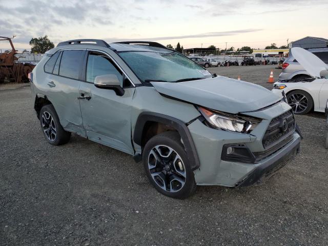 2T3J1RFV1MW185055 - 2021 TOYOTA RAV4 ADVENTURE GRAY photo 4