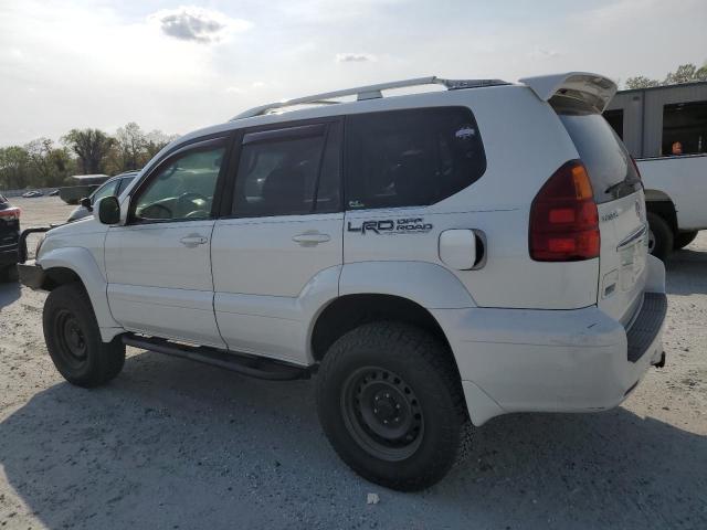 JTJBT20X250095402 - 2005 LEXUS GX 470 WHITE photo 2