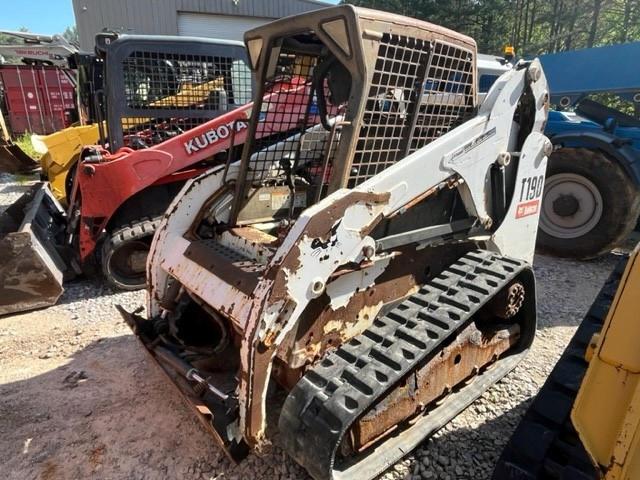 A3LN39630 - 2012 BOBCAT T190 WHITE photo 2