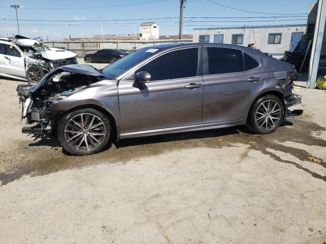 4T1G11AK5PU815844 - 2023 TOYOTA CAMRY SE NIGHT SHADE GRAY photo 1