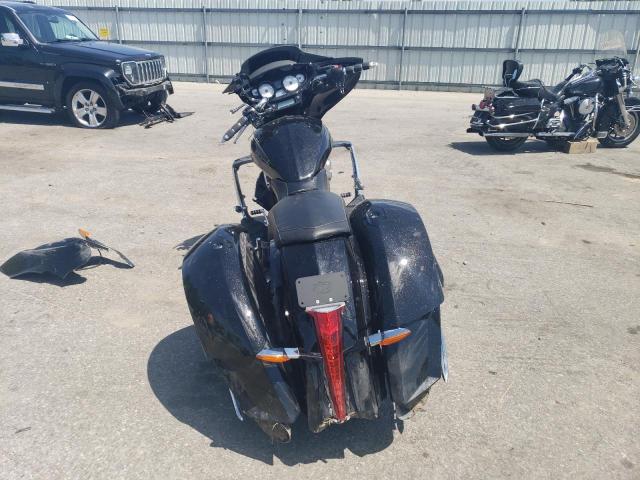 5VPYW36N0G3047755 - 2016 VICTORY MOTORCYCLES MAGNUM BLACK photo 4