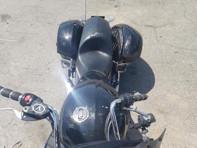 5VPYW36N0G3047755 - 2016 VICTORY MOTORCYCLES MAGNUM BLACK photo 5