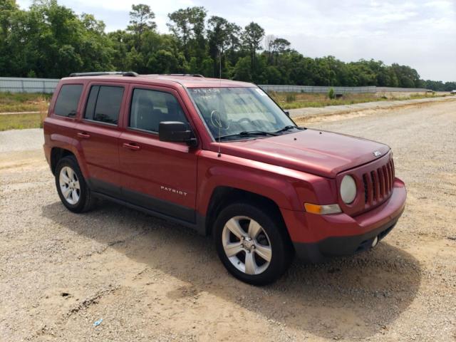 1C4NJPFB0DD158616 - 2013 JEEP PATRIOT LATITUDE RED photo 4