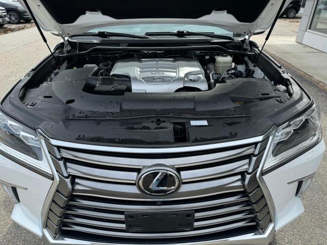 JTJHY7AX1K4306990 - 2019 LEXUS LX 570 WHITE photo 10