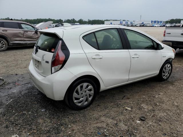 JTDKDTB39F1110747 - 2015 TOYOTA PRIUS C WHITE photo 3