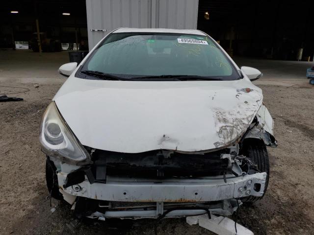 JTDKDTB39F1110747 - 2015 TOYOTA PRIUS C WHITE photo 5