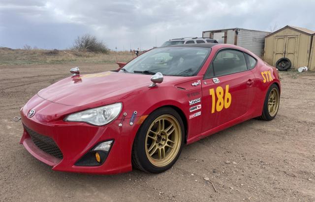 JF1ZNAA14D1700907 - 2013 TOYOTA SCION FR-S RED photo 2