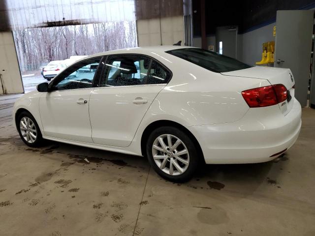 3VWD17AJ7EM373388 - 2014 VOLKSWAGEN JETTA SE WHITE photo 2