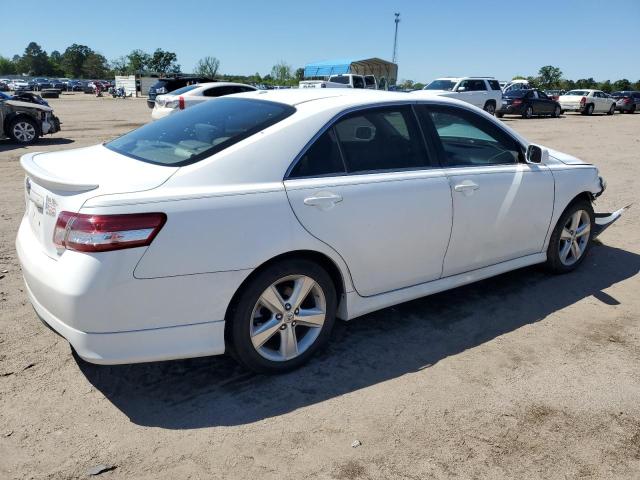 4T1BF3EK2BU706848 - 2011 TOYOTA CAMRY BASE WHITE photo 3