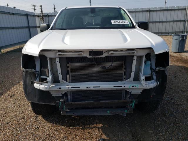 1GTG5BE30G1339439 - 2016 GMC CANYON WHITE photo 5