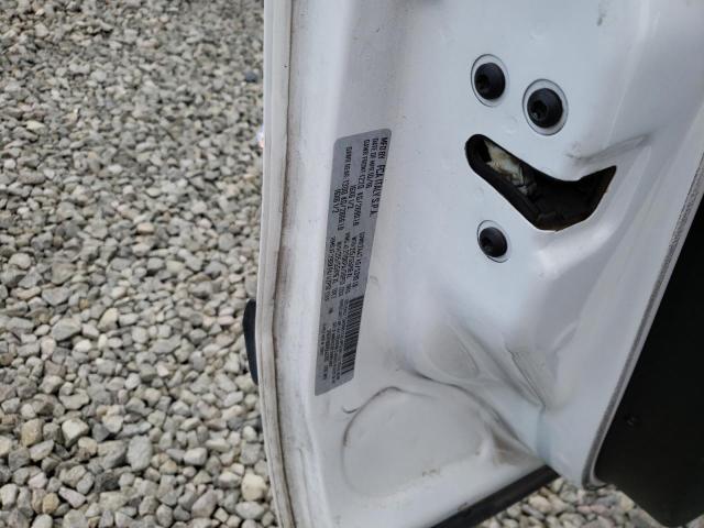 ZFBERFAB8H6E43283 - 2017 RAM PROMASTER 白色 照片 13