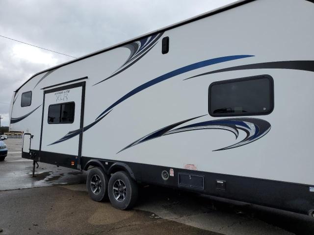 4X4FXLF20D5156350 - 2013 XLR CAMPER WHITE photo 3