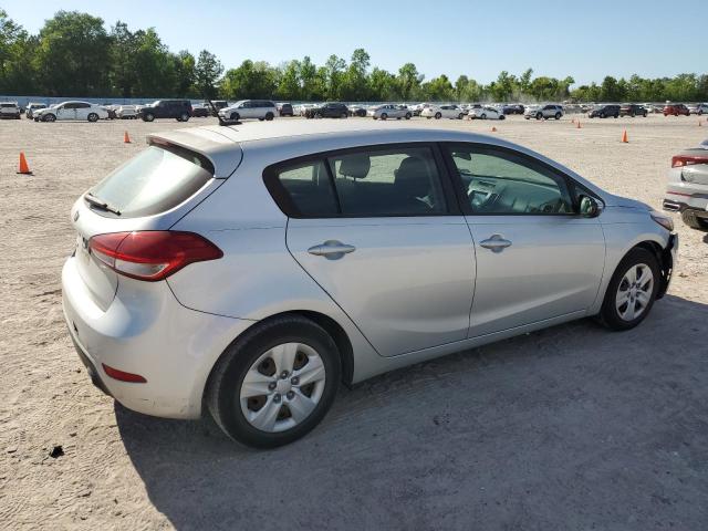 KNAFK5A88H5707431 - 2017 KIA FORTE LX SILVER photo 3