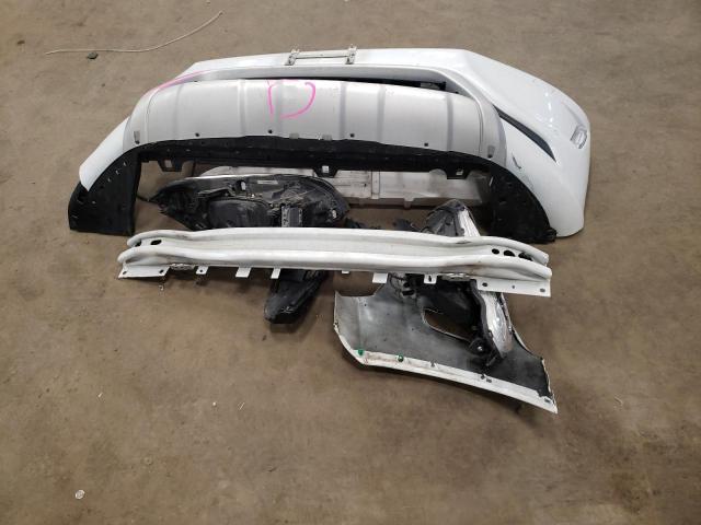 YV440MRR6H2063708 - 2017 VOLVO XC60 T5 DYNAMIC თეთრი ფოტო 12