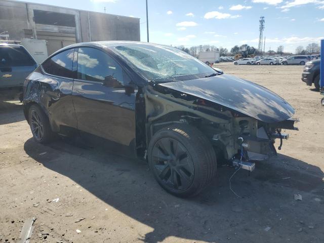7SAYGDEE3SA352407 - 2025 TESLA MODEL Y BLACK photo 4