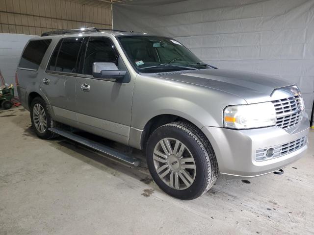 5LMFU28528LJ17849 - 2008 LINCOLN NAVIGATOR 银色 照片 4