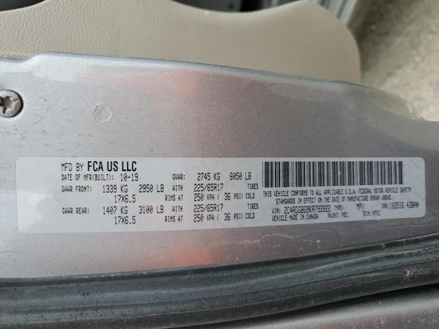 2C4RDGBG9KR793922 - 2019 DODGE GRAND CARA SE SILVER photo 13