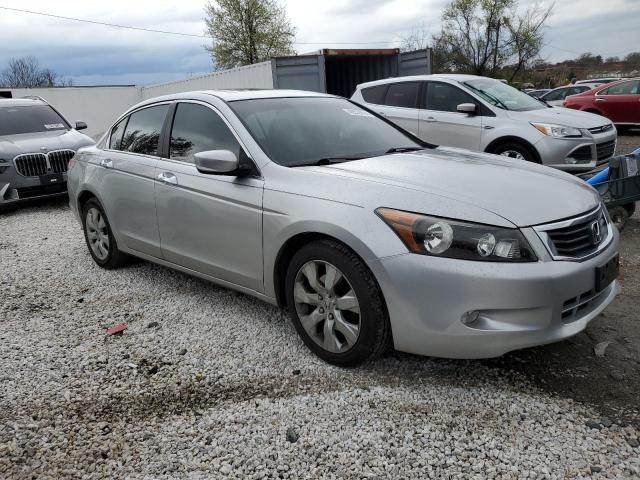 1HGCP36838A071174 - 2008 HONDA ACCORD EXL SILVER photo 4