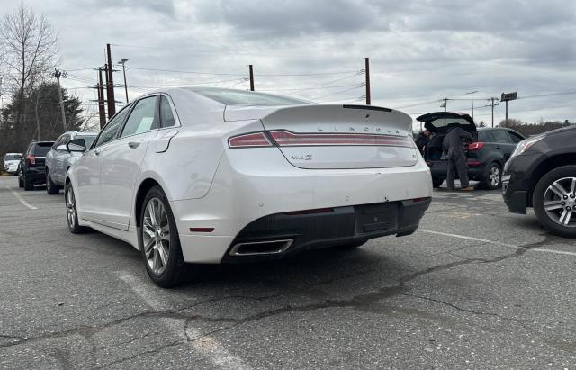 3LN6L2GK5FR618763 - 2015 LINCOLN MKZ WHITE photo 3