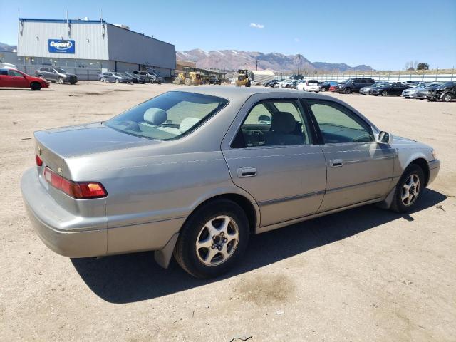 4T1BG28K2WU294911 - 1998 TOYOTA CAMRY CE BEIGE photo 3