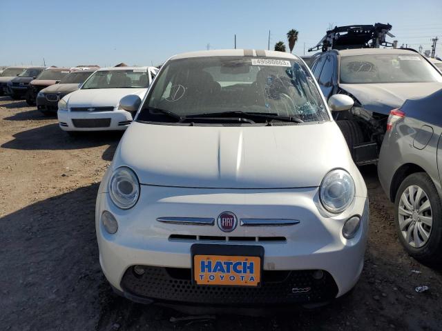 3C3CFFGE3FT503294 - 2015 FIAT 500 ELECTRIC WHITE photo 5