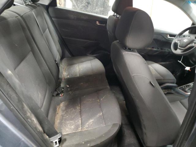 3KPC24A36JE028465 - 2018 HYUNDAI ACCENT SE 银色 照片 10