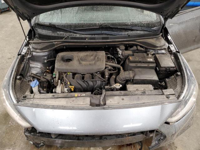 3KPC24A36JE028465 - 2018 HYUNDAI ACCENT SE 银色 照片 11