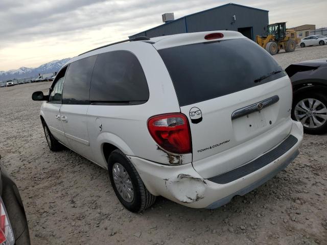 2A4GP44R46R766252 - 2006 CHRYSLER TOWN & COU LX WHITE photo 2