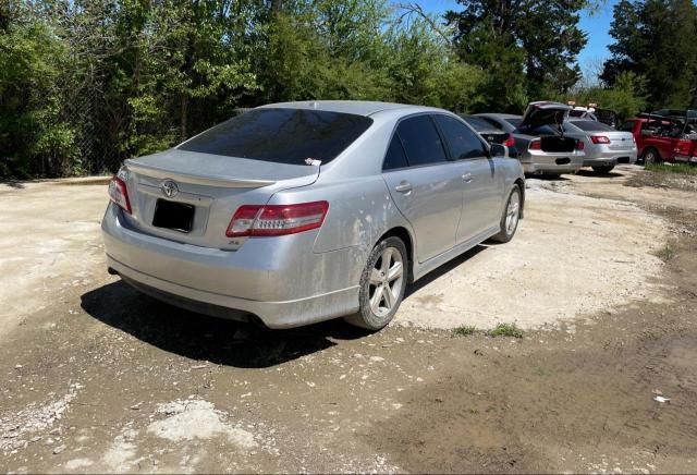 4T1BF3EK5BU151913 - 2011 TOYOTA CAMRY BASE SILVER photo 4