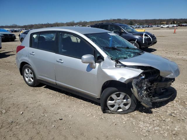 3N1BC13E87L456714 - 2007 NISSAN VERSA S SILVER photo 4