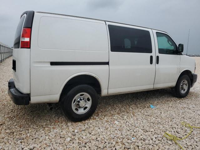 1GCWGAFP0K1368479 - 2019 CHEVROLET EXPRESS G2 WHITE photo 3