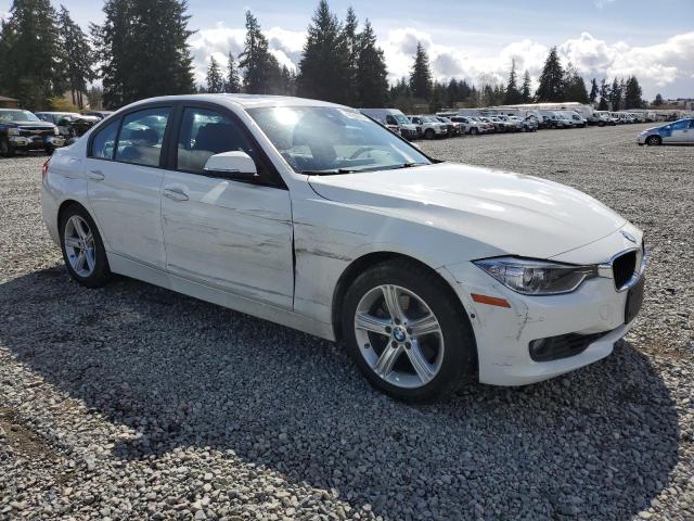 WBA3A5C50CF346840 - 2012 BMW 328 I WHITE photo 4