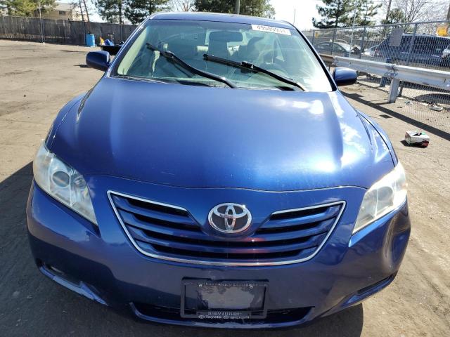 4T1BK46K07U043304 - 2007 TOYOTA CAMRY LE BLUE photo 5