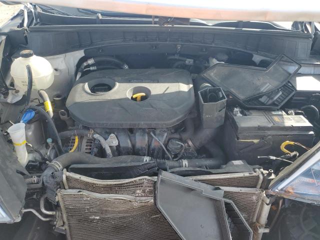 KM8J2CA44JU719663 - 2018 HYUNDAI TUCSON SE SILVER photo 11