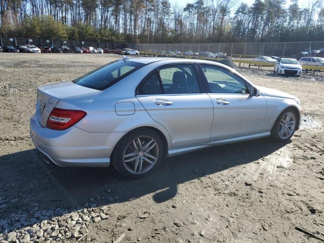 WDDGF8AB3EA931434 - 2014 MERCEDES-BENZ C 300 4MATIC SILVER photo 3