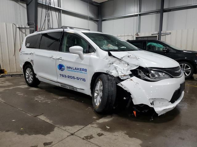 2C4RC1BG8KR582940 - 2019 CHRYSLER PACIFICA TOURING L WHITE photo 4