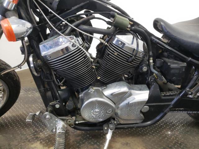 JH2RC44051K503245 - 2001 HONDA VT750 DC BLACK photo 7