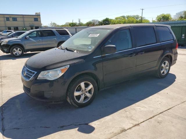 2010 VOLKSWAGEN ROUTAN SE, 