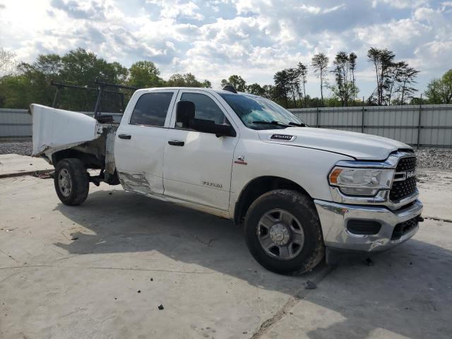 3C63R2GL8NG216302 - 2022 RAM 3500 TRADESMAN WHITE photo 4