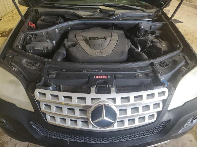 4JGBB8GB7BA687706 - 2011 MERCEDES-BENZ ML 350 4MATIC BLACK photo 11