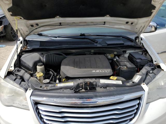 2A4RR8DG0BR759897 - 2011 CHRYSLER TOWN & COU TOURING L WHITE photo 12