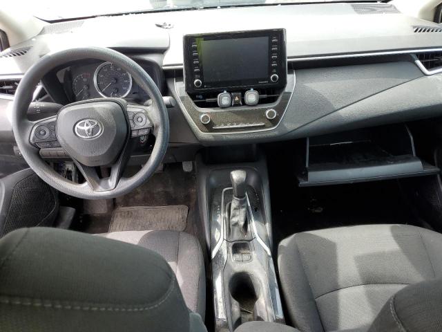 5YFEPMAEXMP259738 - 2021 TOYOTA COROLLA LE SILVER photo 8