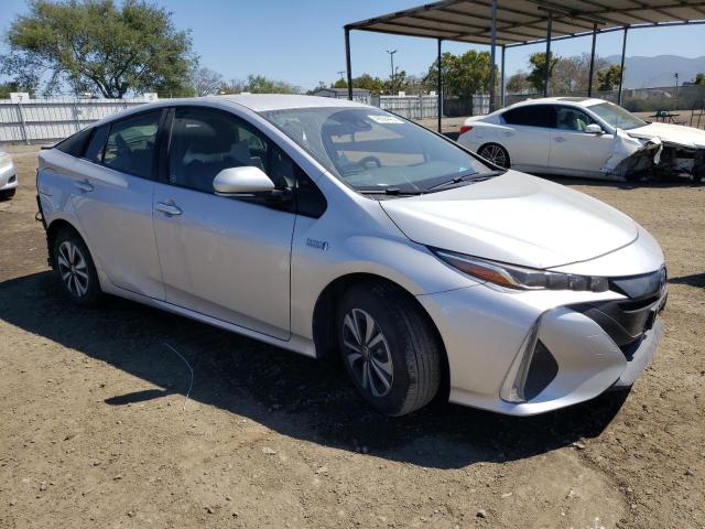 JTDKARFP2H3058362 - 2017 TOYOTA PRIUS PRIM ნაცრისფერი ფოტო 4