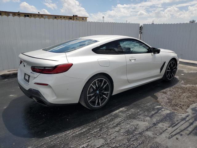 WBABC4C01RCR84609 - 2024 BMW M850XI WHITE photo 3